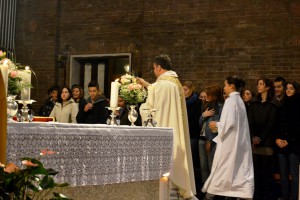 don_mirco_pasini_entra_nella_nostra_comunita_14_20121222_2081603959